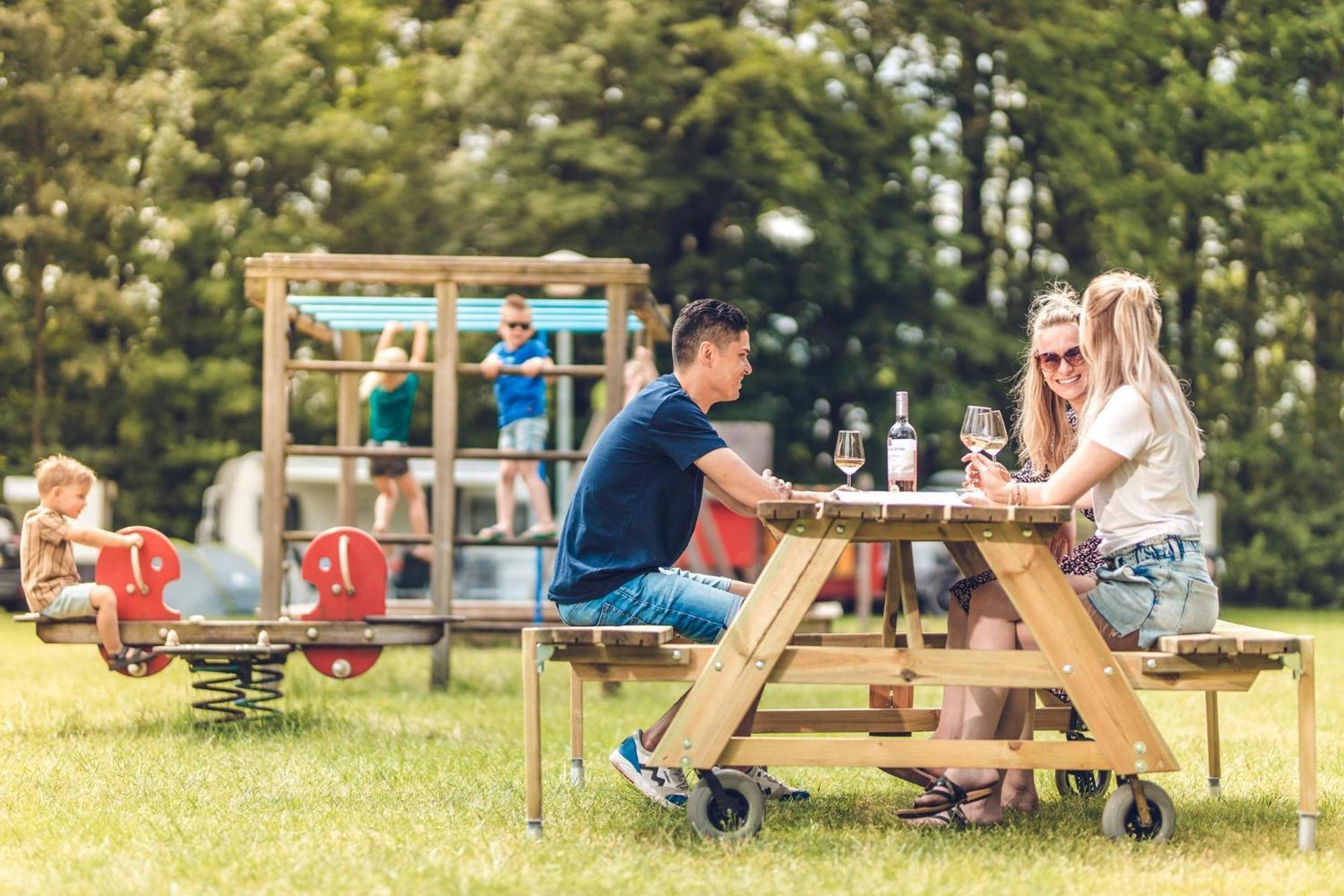 Veluwepark De Bosgraaf | Comfort Met Hottub Lieren Rom bilde