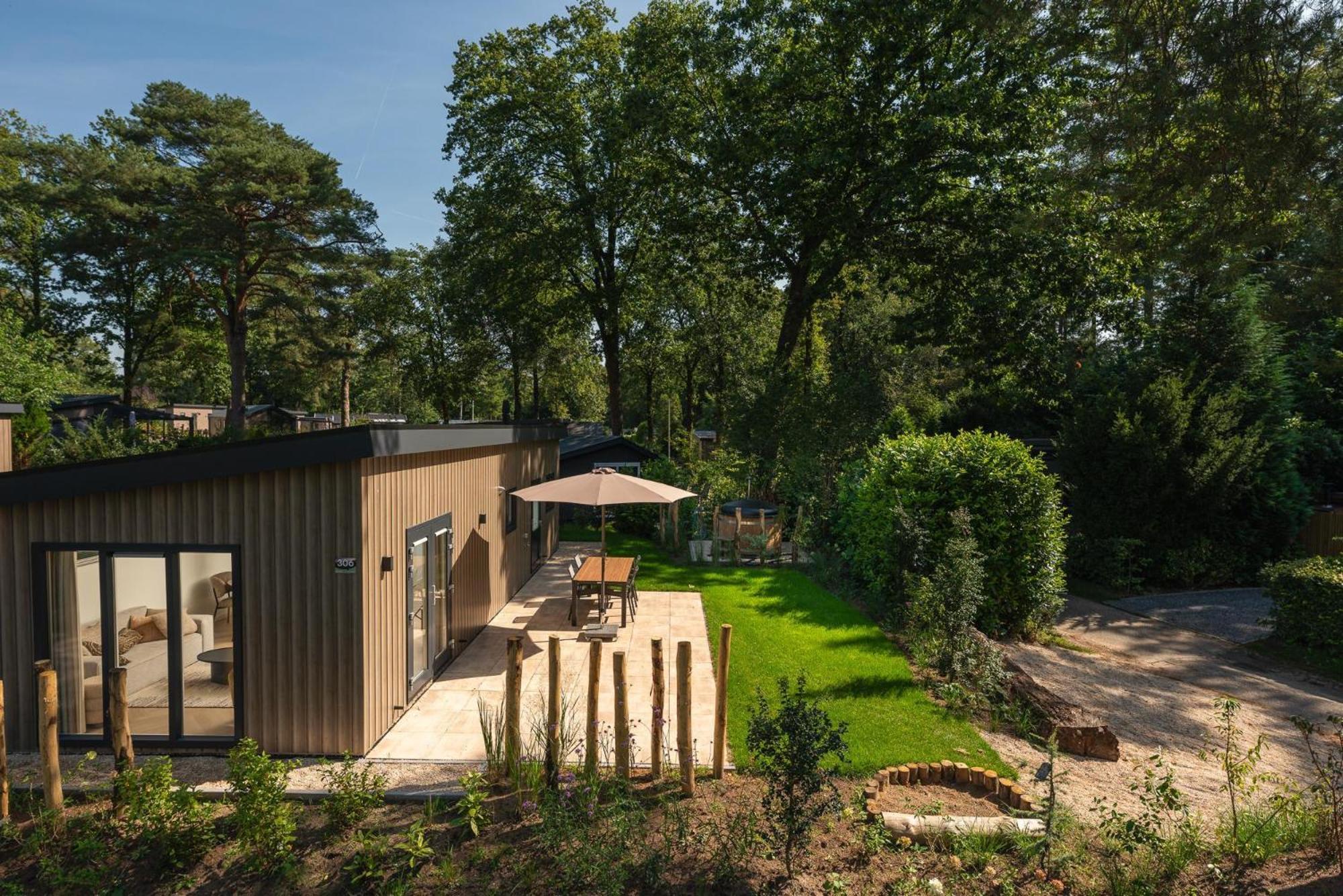 Veluwepark De Bosgraaf | Comfort Met Hottub Lieren Rom bilde